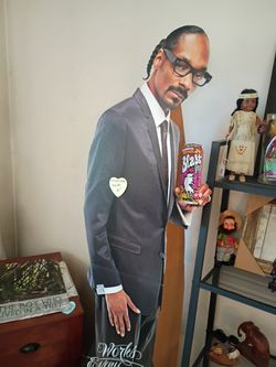 Snoop Dogg Standing Cardboard Cutout