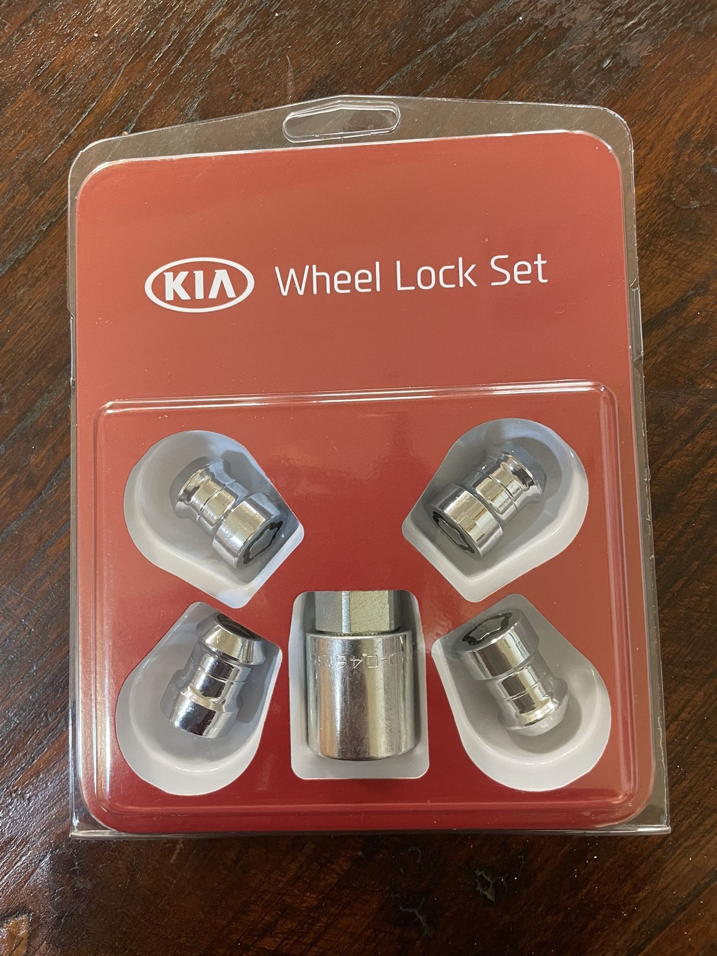 NEW OEM Kia/Hyundai Wheel lock Set 