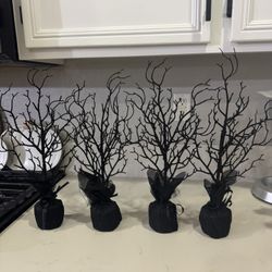 Glittery Halloween Trees