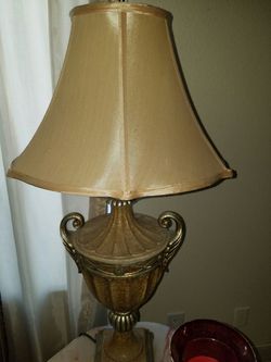 2 lamps