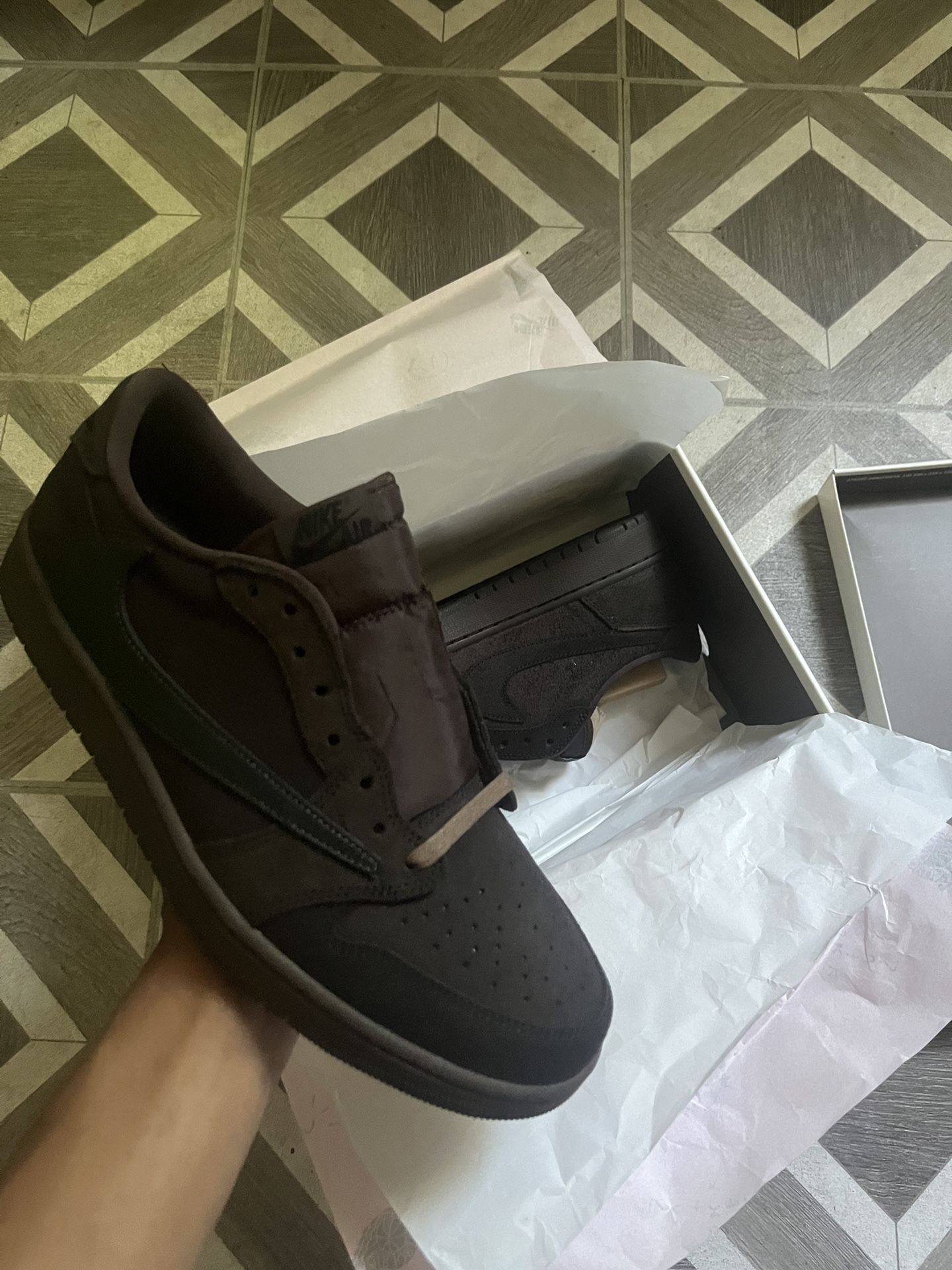 Travis Scott x Air Jordan 1 Low "Velvet Brown"