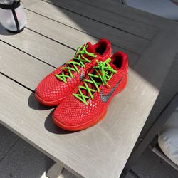 Kobe Reverse Grinch shoes