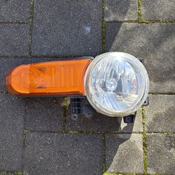 2008 FJ Cruiser R Headlight and Turn signal
