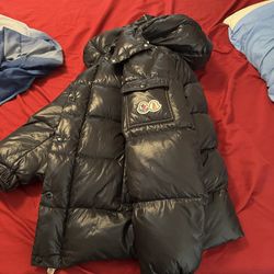 Moncler Puffer Size 5/XL