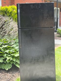 GE refrigerator