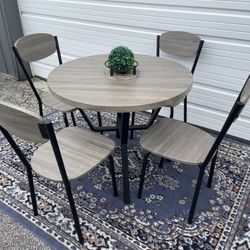 Small Dining Table And 4 Chairs 