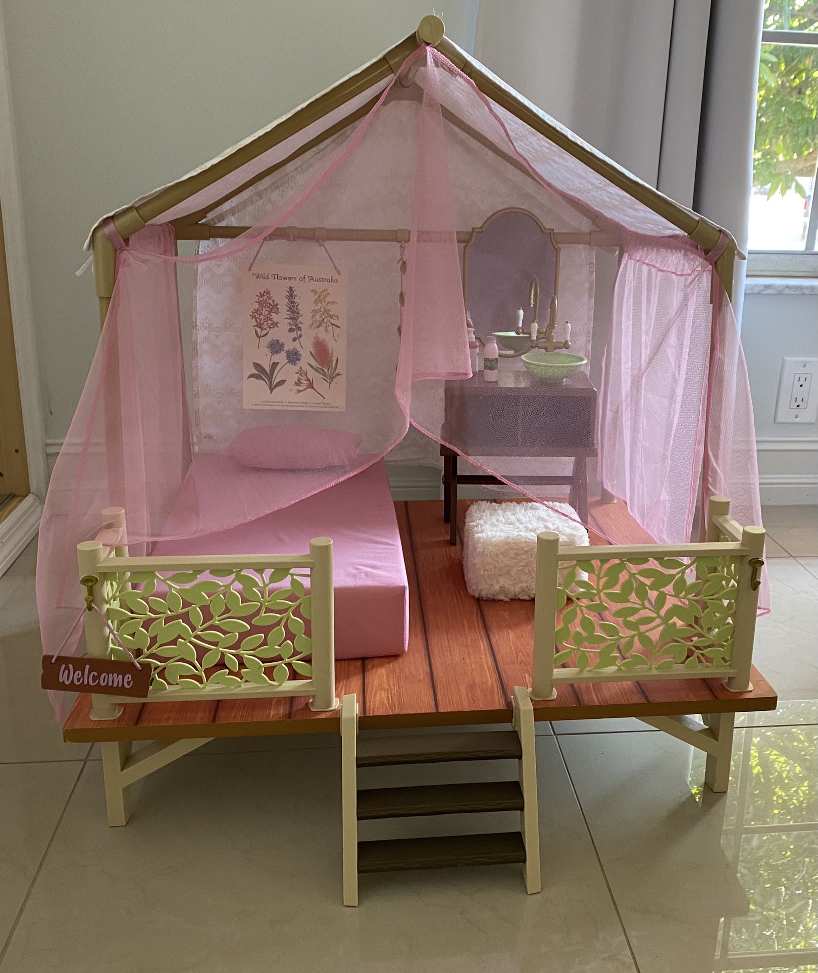 American Girl Kira Tent  House For 18 Inches Dolls