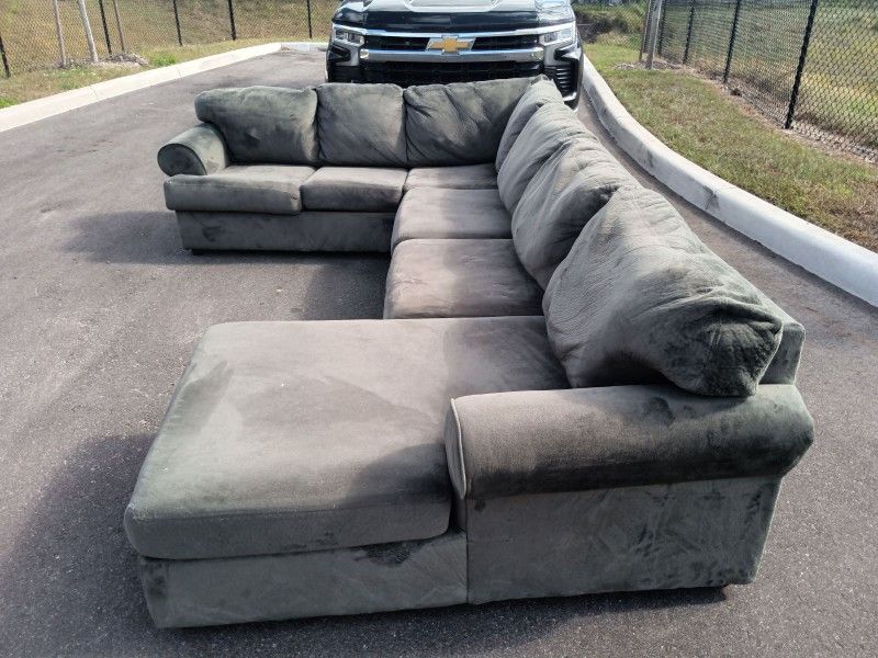 Grey U Shaped Sectional Sofa 