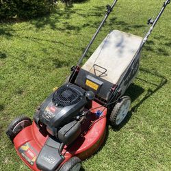 Toro Self Propelled Lawn Mower With Bag!!