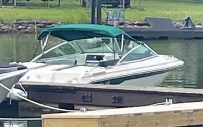 89 Sea Ray 21’ Watercraft an Trailer Cover