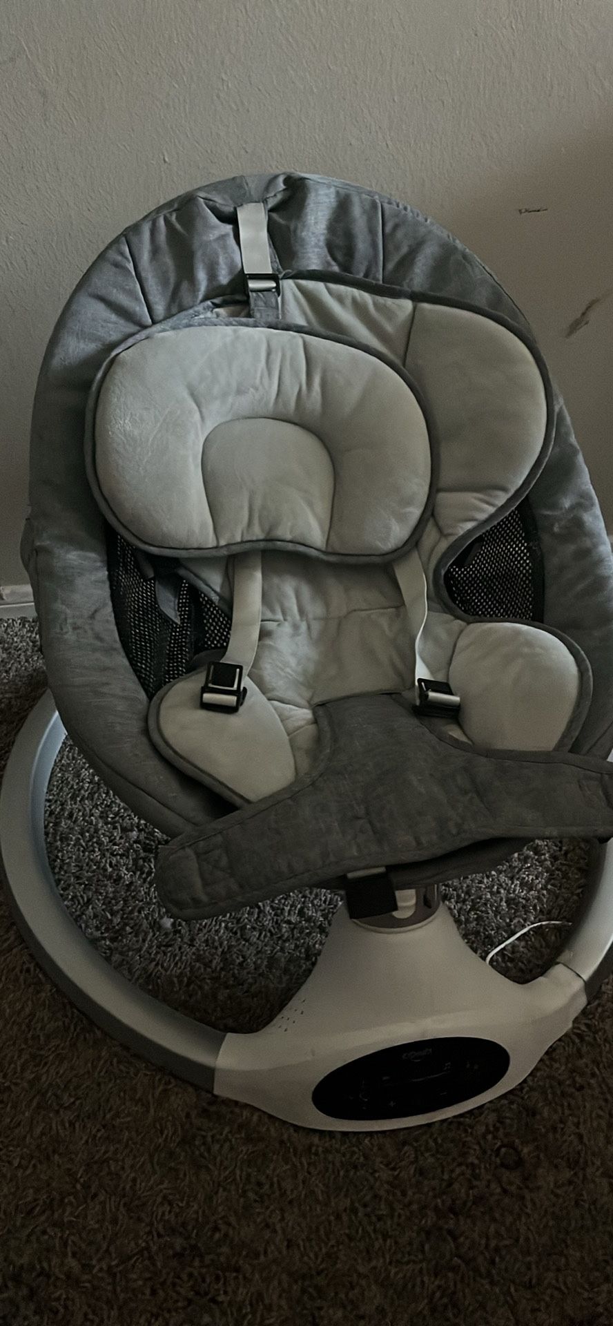 Baby swing