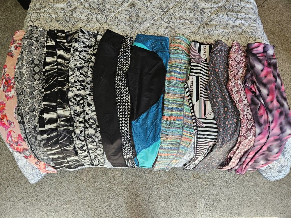 Victoria's Secret Leggings Size MEDIUM