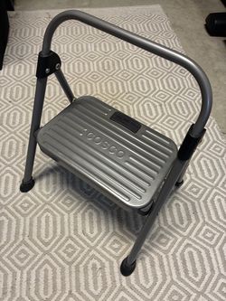 Small Foldable, One-Step Stool
