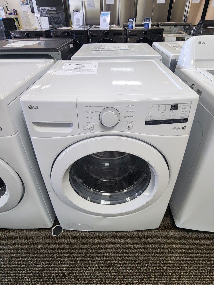 4.5 cu. ft. Ultra Large Front Load
Washer