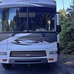07 Winnebago Sightseer