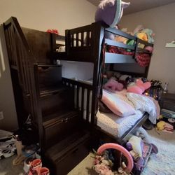 Bedroom Set 
