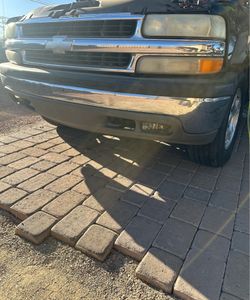 03 Tahoe front bumper suburban Silverado 0