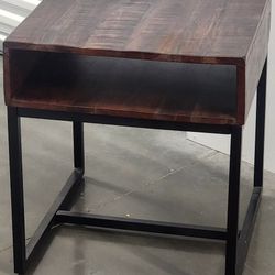 Ashley furniture, modern.
Wood and metal oversized side tables/ bedside tables
