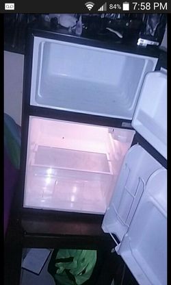 black&Decker mini fridge