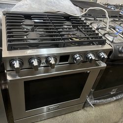 Dacor 30” dual fuel gas range 2025