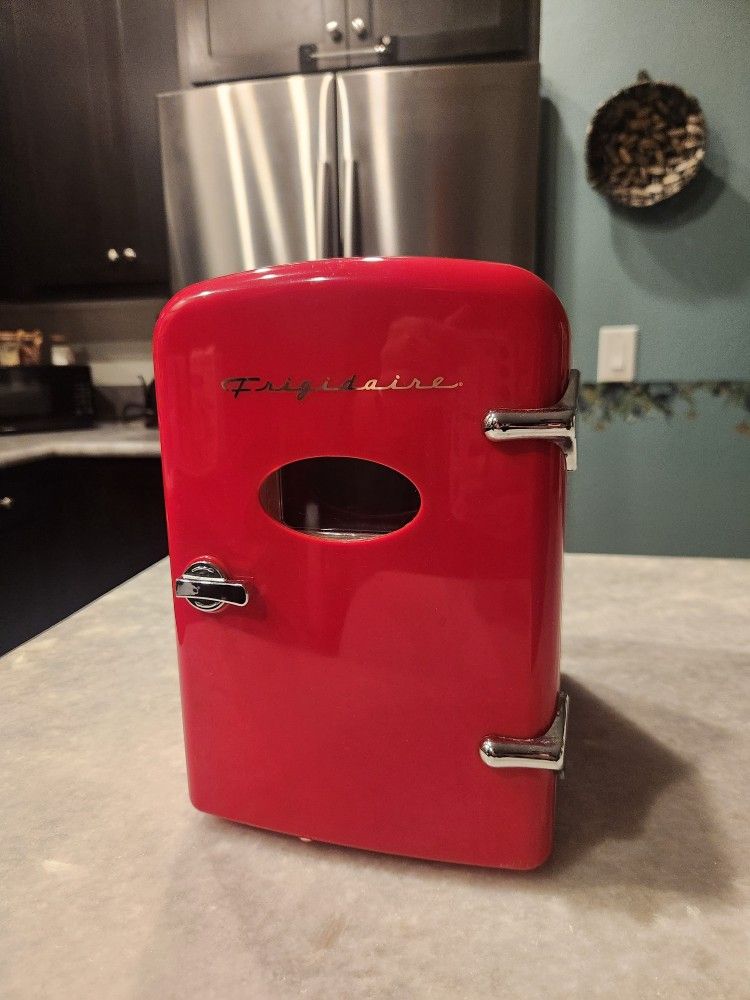 Not Free Retro-style Frigidaire mini fridge