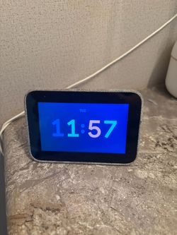 Lenovo smart clock with google
