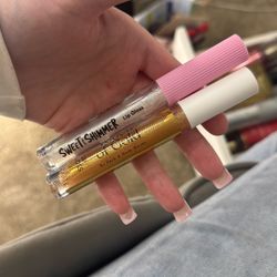 2$ Bath And Body Works Lipgloss