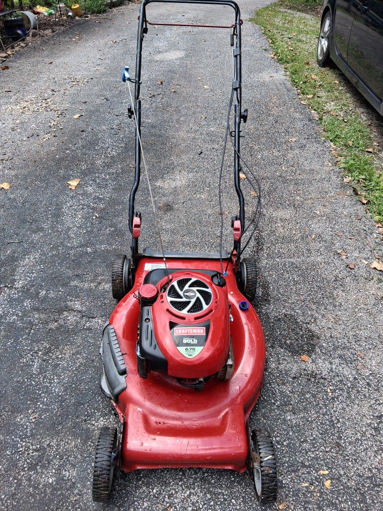 Craftsman 22"cut 6.75hp Rear Wheel Drive Self Propelled Mower