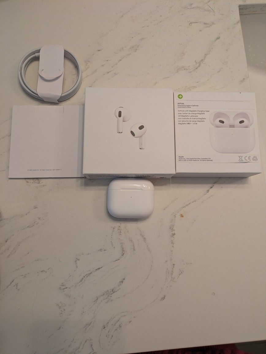 AirPods