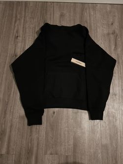 Essiantals Hoodie 
