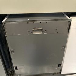 New Viking Panel Ready Dishwasher $30 Initial 🔥 No Credit Check 