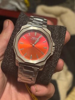 Invicta speedway red bezel