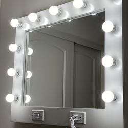 Mirror Vanity