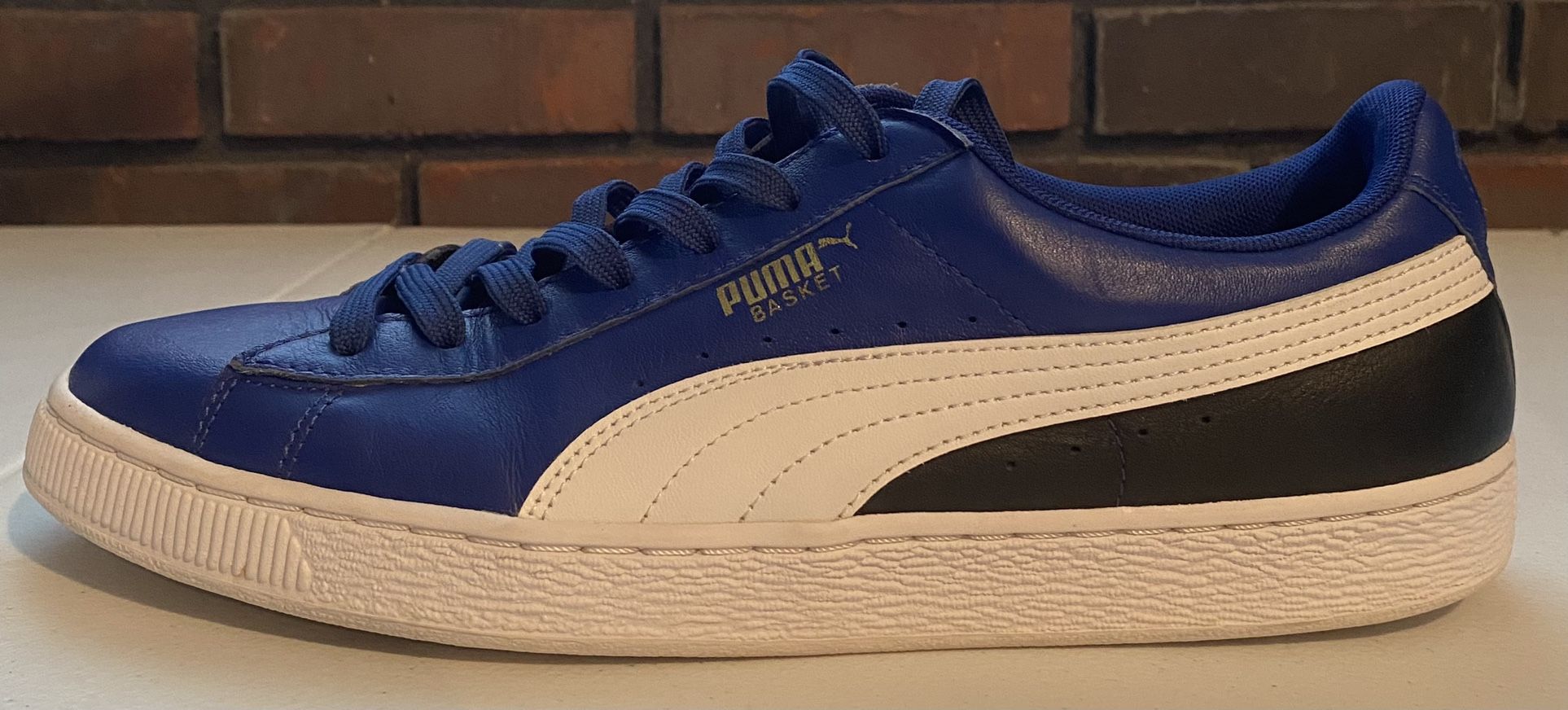 PUMA Basket Classic XXI Men's Leather Sneakers