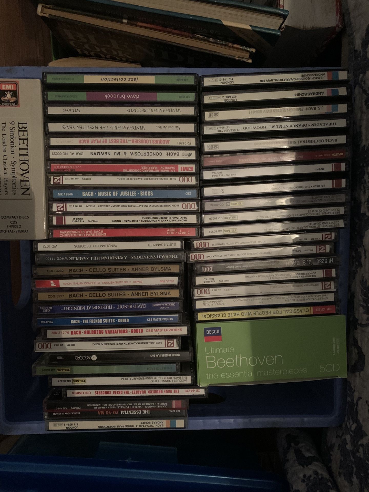 MUSIC CD’S