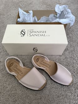 The Spanish Sandal Co. / Women’s / Savana Silver Pink / Size 36 / Strap