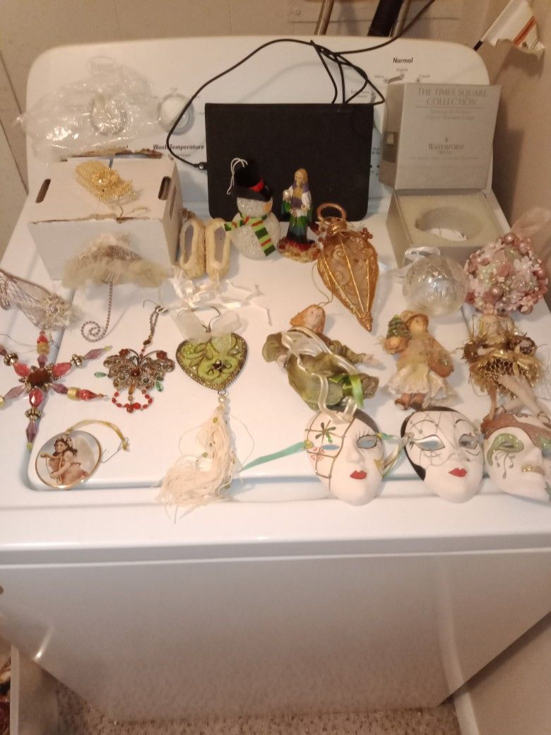 Vintage Christmas Tree Ornaments Collection Of 18