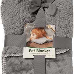 Furhaven Pet Bed Blanket For Dogs And Cats Self Warming Waterproof Terry And Faux Lambswool Thermal Dog Throw Blanket, Washable, Silver Gray, Small