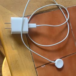 APPLE WATCH CHARGER WITH TYPE C BOX