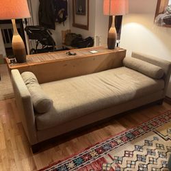 Chaise Lounge 