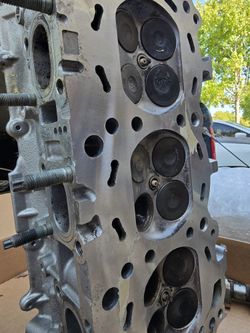 VQ35DE Cylinder Heads