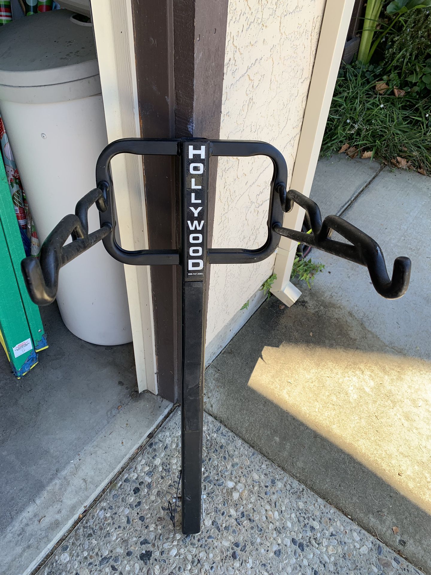 Hollywood bike rack