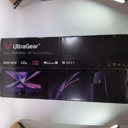New LG UltraGear 45" 45GX950A OLED WUHD 5K2K 165Hz Curved Gaming Monitor