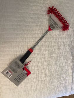 NEW Weber grill brush