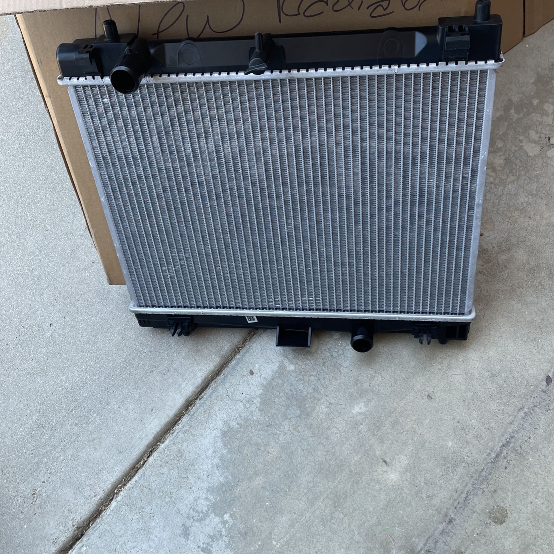 California Best Radiator Radiator, Toyota for Sale in Moreno Valley, CA - OfferUp