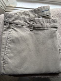 Old Navy Khaki Chino Pants