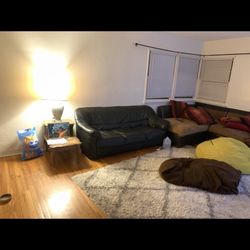 Free Side / Coffee Table 