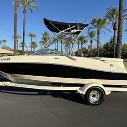 07 Sea Ray   19 Footer. V8  mercury cruiser.