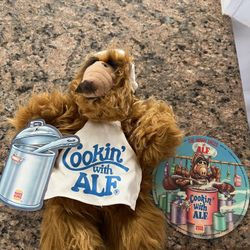 1988 Burger King Alf Hand Puppet and Paper Record