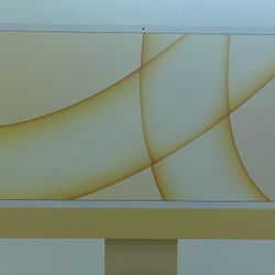 iMac Real (24-inch, 2023, Four ports) 256 GB M3 Chip 8 Core CPU 8 Core GPU